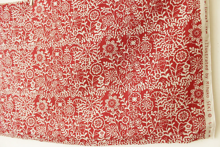 LINNETリネンプリント <br />
        チェコへの憧れレッド×Flax